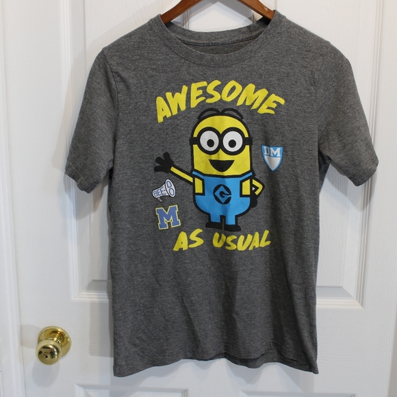 Universal Other - Despicable Me T Shirt Size XL Minions